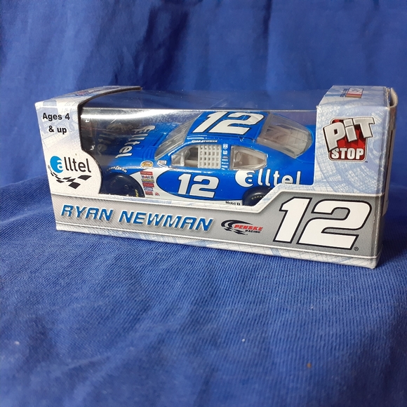 💯RARE Nascar PIT STOP Ryan Newman #12 COT Dodge Avenger 🇨🇦12.50 Can Shipping - Picture 6 of 16